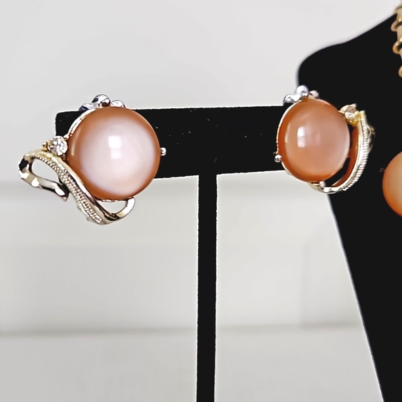 Vintage Coro Necklace/Earrings Set - Picture 3 of 6